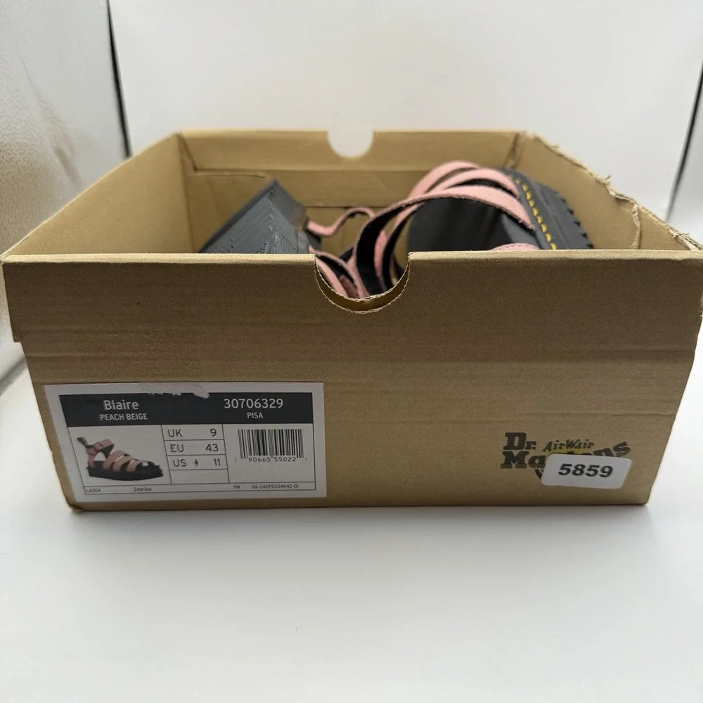 Dr. Martens Blaire Flatform‎ Peach Pink Leather Sandals Women's Sz US 11 New